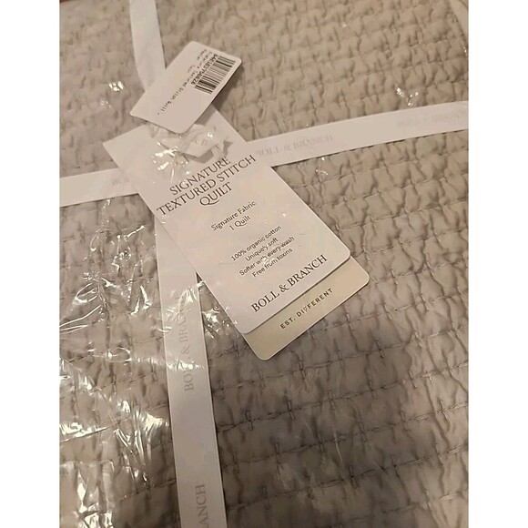 BOLL & BRANCH Signature Textured Stitch Quilt Comforter - Twin - Pewter - NEW - Picture 4 of 5